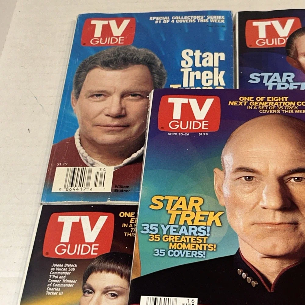 TV Guide Magazines Star Trek‎ Lot Set Of 5 1990's  Star Trek TNG Voyager